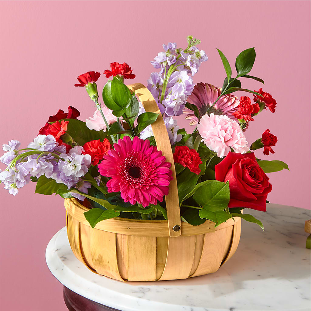 Pink Picnic Basket – Blossom Street Florist, Lauderhill FL