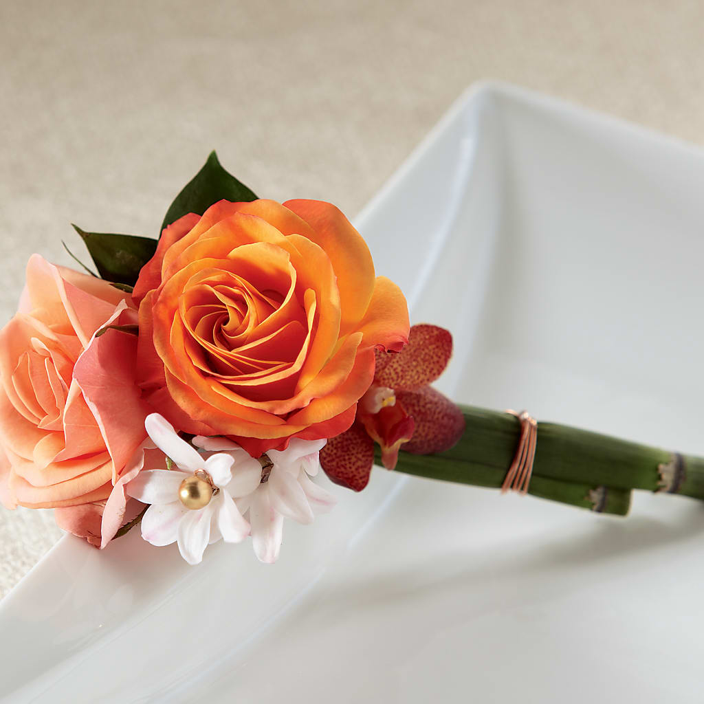 Sunset Dream Boutonniere – Blossom Street Florist, Lauderhill FL