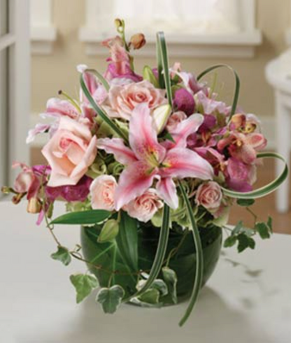 Circle of Love –  Blossom Street Florist, Lauderhill FL