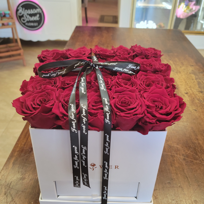 Forever Rose Hatbox –  Blossom Street Florist, Lauderhill FL