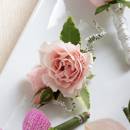 Pink Spray Rose Boutonniere –  Blossom Street Florist, Lauderhill FL